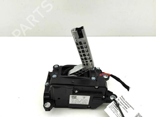 Used Gear lever Gear lever PORSCHE CAYENNE (9YA) 4.0 Turbo S E-Hybrid AWD (9YACH1) (680 hp) 34374590 34374590
