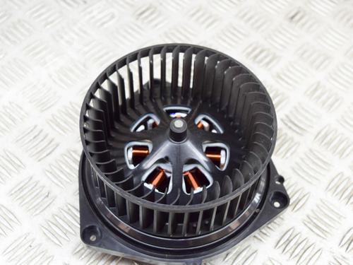 Used Heater blower motor BMW 3 (G20, G80, G28) 320 d (190 hp) 15377087