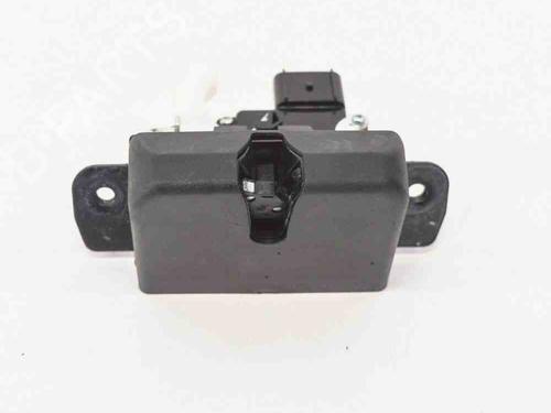 Used Tailgate lock HYUNDAI TUCSON (TL, TLE) 1.7 CRDi (116 hp) 6746104