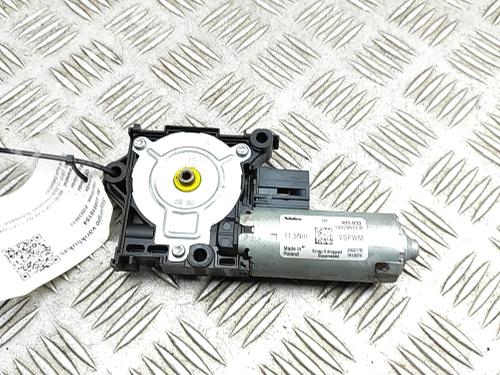 Used Sunroof engine Sunroof engine MERCEDES-BENZ CLA (C118) CLA 180 (118.384) (136 hp) 40605369 40605369