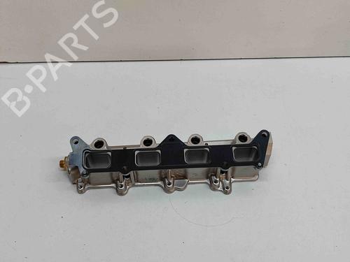 Intake manifold AUDI Q5 (8RB) 2.0 TDI quattro | BP29058368M70