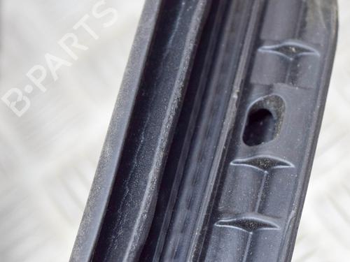 Rubber door seal BMW 1 (F21) M 135 i | BP15082193C142 