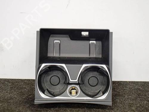 Porte-gobelet/Objets BMW 7 (G11, G12) 730 d (211 hp) 6736932