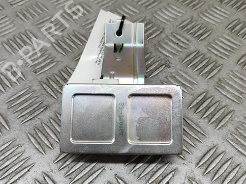 Used Electronic module NISSAN LEAF (ZE1) Electric (150 hp) 27792207