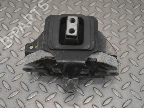 Used Engine mount HYUNDAI TUCSON (TL, TLE) 1.7 CRDi (116 hp) 30245876