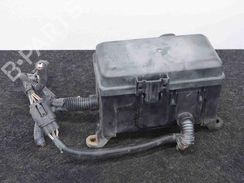 Used Fuse box FORD TRANSIT Bus (FD_ _, FB_ _, FS_ _, FZ_ _, FC_ _) 2.2 TDCi (115 hp) 9511603