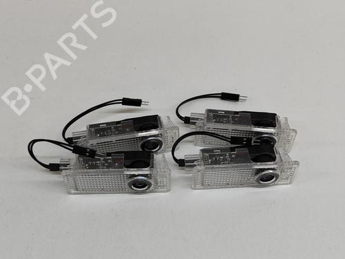 Used Interior roof light BMW 5 (G30, F90) 530 e Plug-in-Hybrid xDrive (252 hp) 16639592
