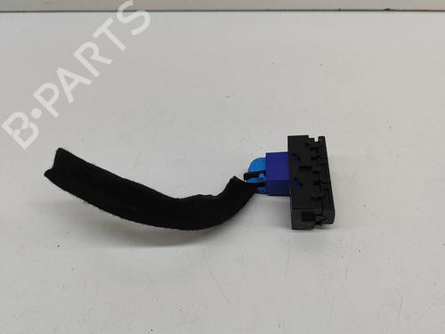 Switch OPEL VIVARO C Van (K0) 1.5 | BP33370228I30 - Image 4