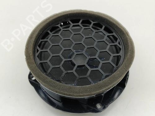 Used Speaker SKODA KAROQ (NU7, ND7) 1.0 TSI (110 hp) 28546445