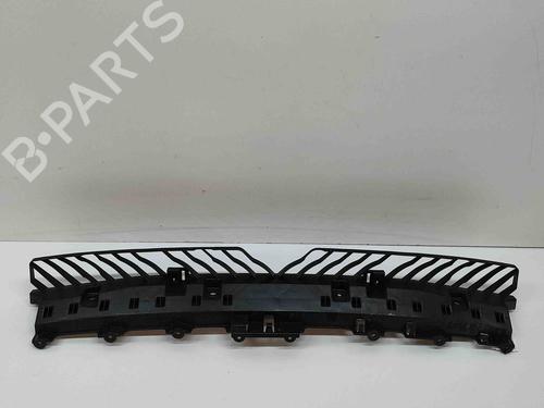 Używane Mocowanie zderzaka tylnego VW T-ROC (A11, D11) 1.0 TSI (116 hp) 24581499