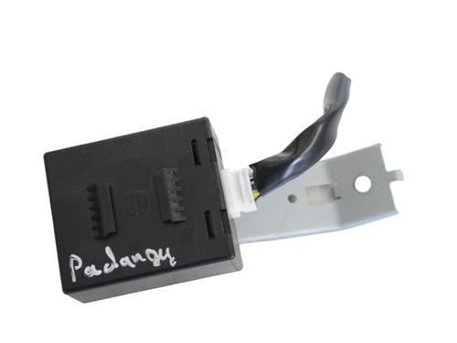 Used Electronic module NISSAN JUKE (F15) 1.2 DIG-T (115 hp) 30239967