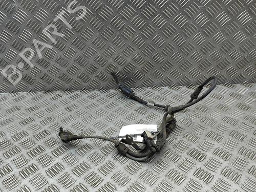 Faisceau de câbles PORSCHE TAYCAN Cross Turismo (Y1B) 4S Performance Battery Plus (Y1BDB1) (571 hp) 31762703