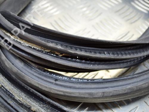 Rubber door seal FORD TRANSIT CUSTOM V362 Bus (F3) 2.0 EcoBlue | BP14617083C142 