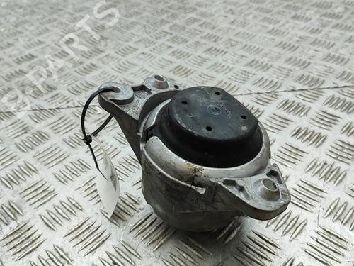 Used Engine mount Engine mount MERCEDES-BENZ GLC (X253) 300 d 4-matic (253.919) (245 hp) 34402065 34402065
