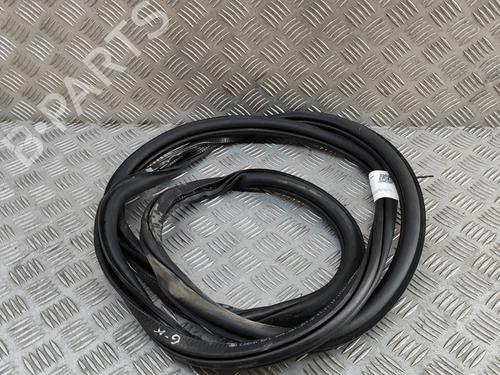 Rubber door seal SKODA SUPERB III Estate (3V5) 2.0 TDI 3V9867367B