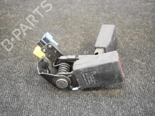 Boucle de ceinture de sécurité MERCEDES-BENZ GLA-CLASS (X156) GLA 200 (156.943) (156 hp) 20337848