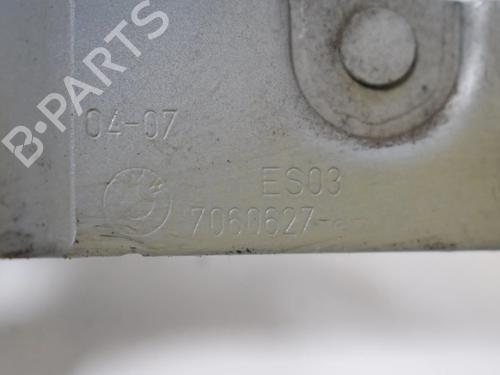 Hinge/Door check strap BMW 3 (E90) 318 i | BP30256081C146