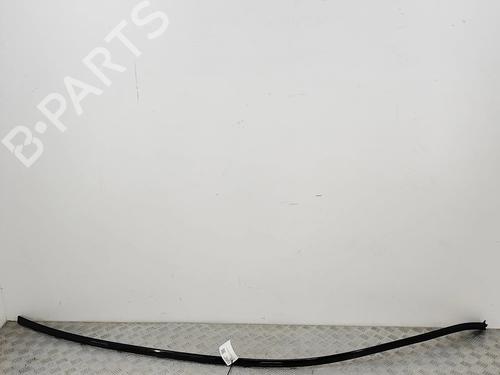 other-mercedes-benz-c-class-w205-2013-2014-2015-2016-2017-2018-2019-2020-2021-2022-2023-37176909 main image