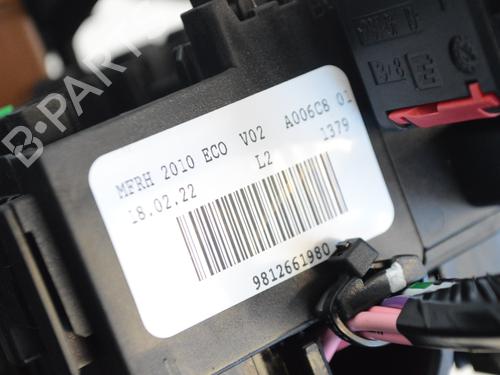 Fuse box PEUGEOT 208 II (UB_, UP_, UW_, UJ_) 1.2 PureTech 100 | BP30245259E1