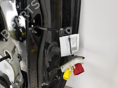Left front door PEUGEOT 5008 (0U_, 0E_) 1.6 HDi | BP15775271C2 