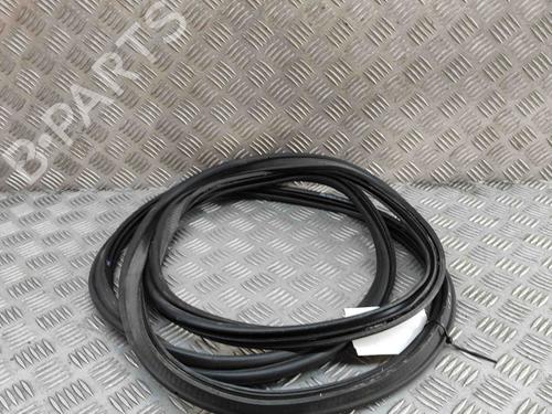 Used Rubber door seal AUDI E-TRON (GEN) 55 quattro (408 hp) 29404221