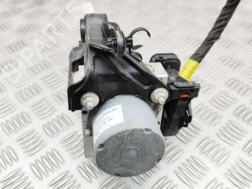 ABS pump TESLA MODEL Y (5YJY) Long Range All-wheel Drive | BP33394393M43 - Image 2