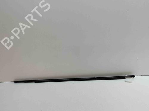 Door moulding trim VOLVO XC60 II (246) 2.0 B5 Mild-Hybrid | BP29486319C150 