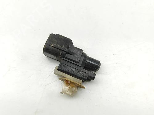 Used Electronic sensor ISUZU D-MAX II (TFR, TFS) 1.9 Ddi 4x4 (TFS87J) (163 hp) 31047429