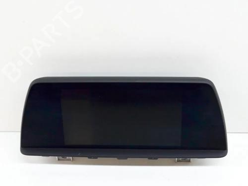 Used Display monitor BMW 3 (F30, F80) 335 d xDrive (313 hp) 8936036