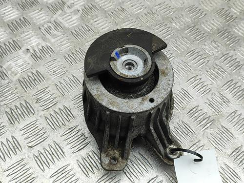 Used Engine mount Engine mount MERCEDES-BENZ E-CLASS Coupe (C238) E 220 d (238.314) (194 hp) 33383735 33383735