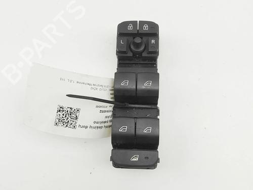 Used Right front window switch Right front window switch VOLVO XC40 (536) T3 (156 hp) 39930444 39930444