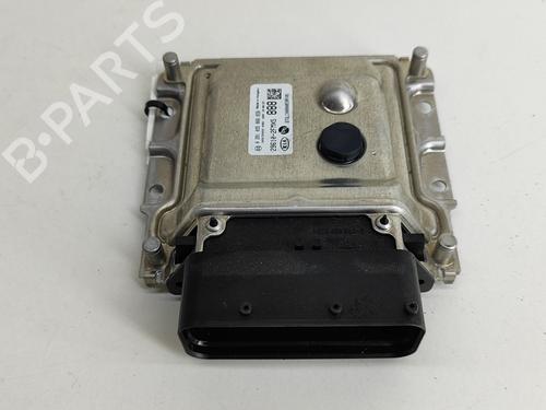 Used Electronic module KIA SPORTAGE IV (QL, QLE) 2.0 CRDi AWD (185 hp) 18604792