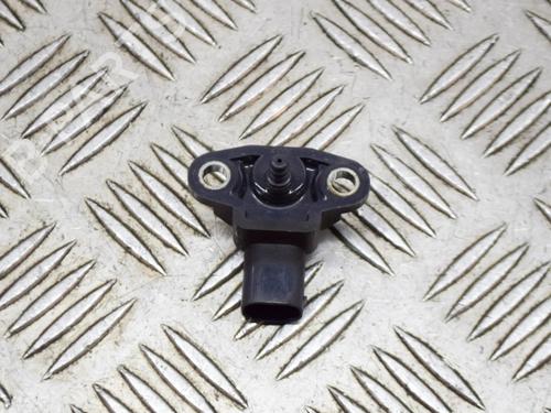 Used Electronic sensor Electronic sensor MERCEDES-BENZ VIANO (W639) CDI 3.0 (639.811, 639.813, 639.815) (224 hp) 8412135 8412135