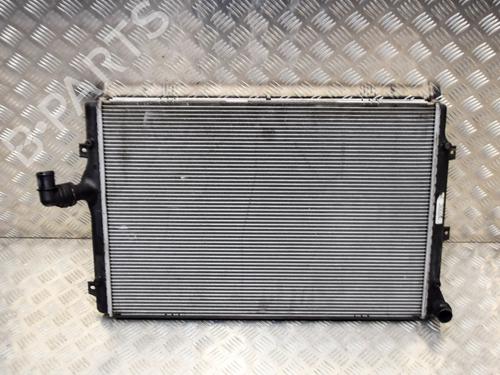 Used Water radiator Water radiator VW SCIROCCO III (137, 138) 2.0 TDI (140 hp) 8352603 8352603
