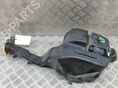 Used Windscreen washer tank JEEP GRAND CHEROKEE III (WH, WK) 6.1 SRT8 4x4 (426 hp) 19126620