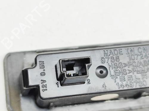 Licence plate light TESLA MODEL 3 (5YJ3) EV Performance AWD | BP33176624I40  - Image 7