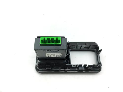 Switch LAND ROVER DISCOVERY SPORT (L550) 2.0 D 4x4 | BP30596204I30