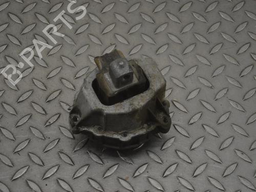 Used Engine mount BMW 3 Touring (G21, G81) 330 e Plug-in-Hybrid (292 hp) 30247698