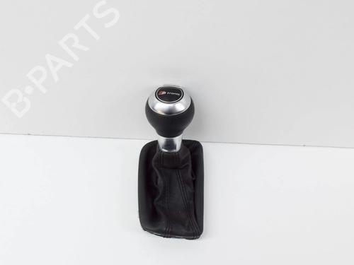 Used Shift knob AUDI Q3 (8UB, 8UG) 2.0 TDI quattro (177 hp) 14643918