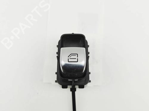 Used Right rear window switch Right rear window switch 37722219 37722219