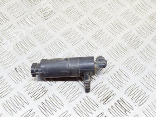 Ruitensproeierpomp LAND ROVER DISCOVERY II (L318) 2.5 Td5 4x4 (139 hp) 14630184
