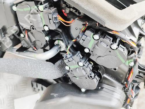 Heater matrix BMW X6 (G06, F96) xDrive 30 d Mild-Hybrid | BP32525206M63 - Image 6
