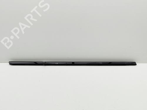 Used Door moulding trim PEUGEOT 508 II (FB_, FH_, F3_) Hybrid 225 (F35GQU) (224 hp) 29975319