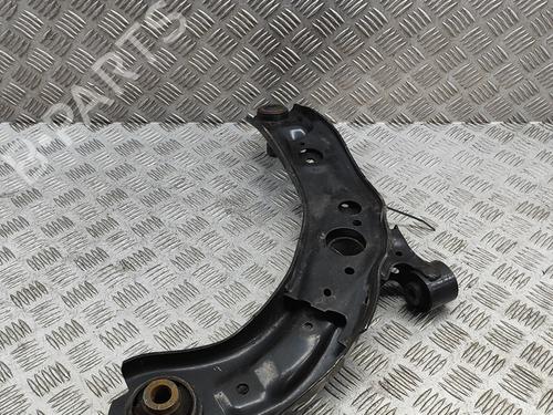 Used Right front suspension arm MAZDA CX-30 (DM) e-SKYACTIV-X M Hybrid (186 hp) 28564528
