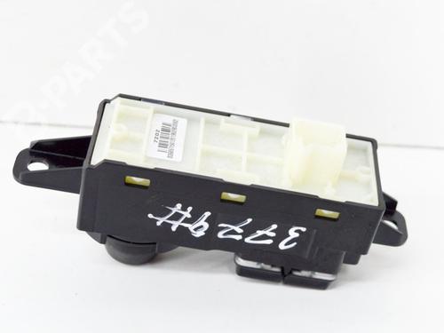 Switch PEUGEOT 208 I (CA_, CC_) 1.2 VTI 82 | BP11113406I30