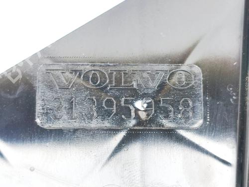 Third brake light VOLVO S60 II (134) D3 | BP39719647L11 - Image 6
