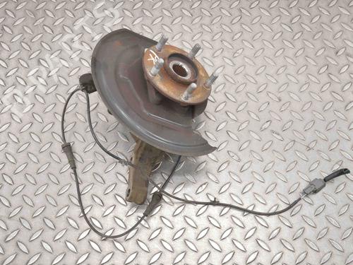 Used Left front steering knuckle NISSAN JUKE (F15) 1.2 DIG-T (115 hp) 30239433