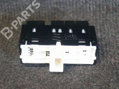 Switch LEXUS IS III (_E3_) 300h (AVE30_, AVE30R) | BP6726942I30 