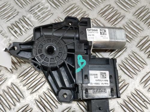 right-rear-window-motor-alfa-romeo-giulia-952_-2015-23248961 main image