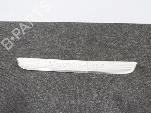 Used Step MERCEDES-BENZ GLC (X253) 220 d 4-matic (253.905, 253.903) (163 hp) 14666617